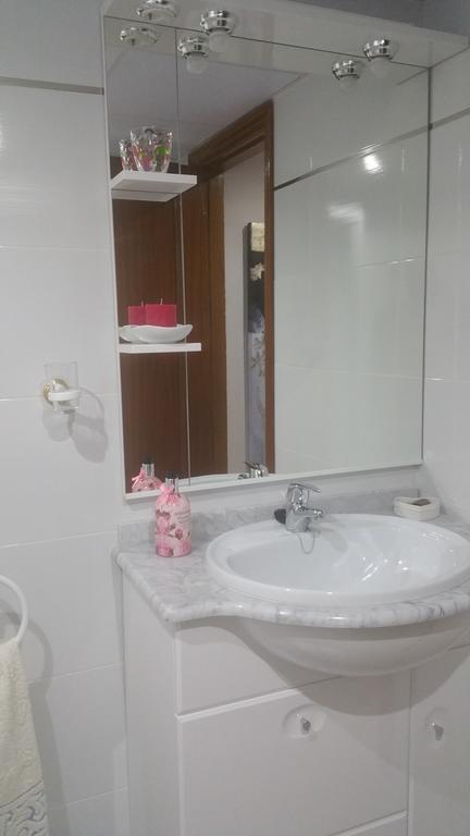 Apartamento Eduardo Dato Sevilla Buitenkant foto