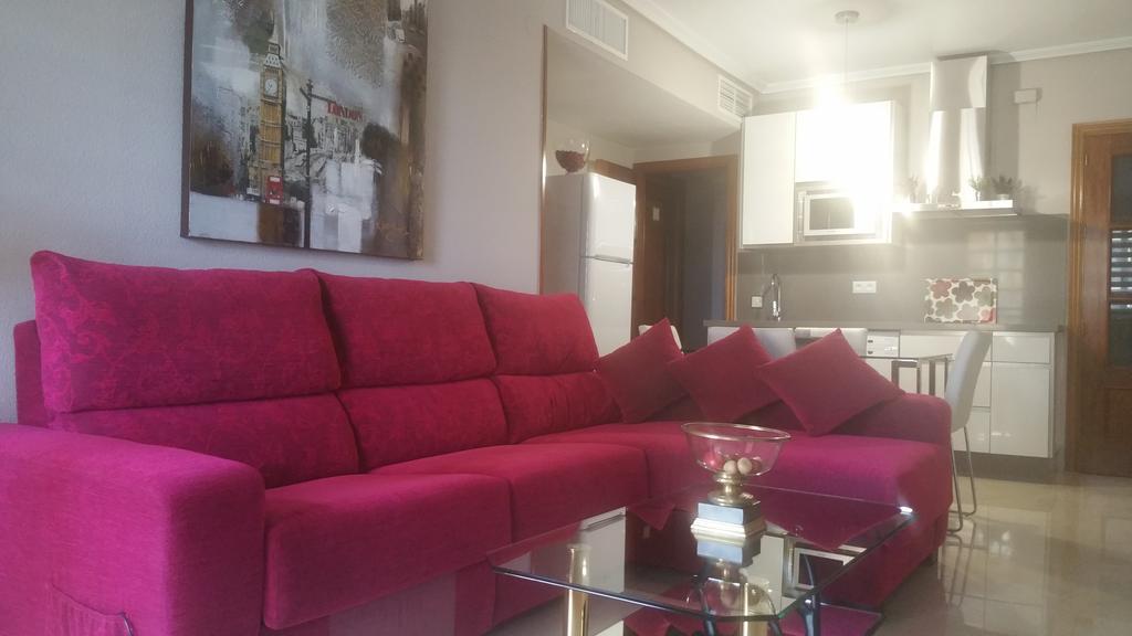 Apartamento Eduardo Dato Sevilla Buitenkant foto